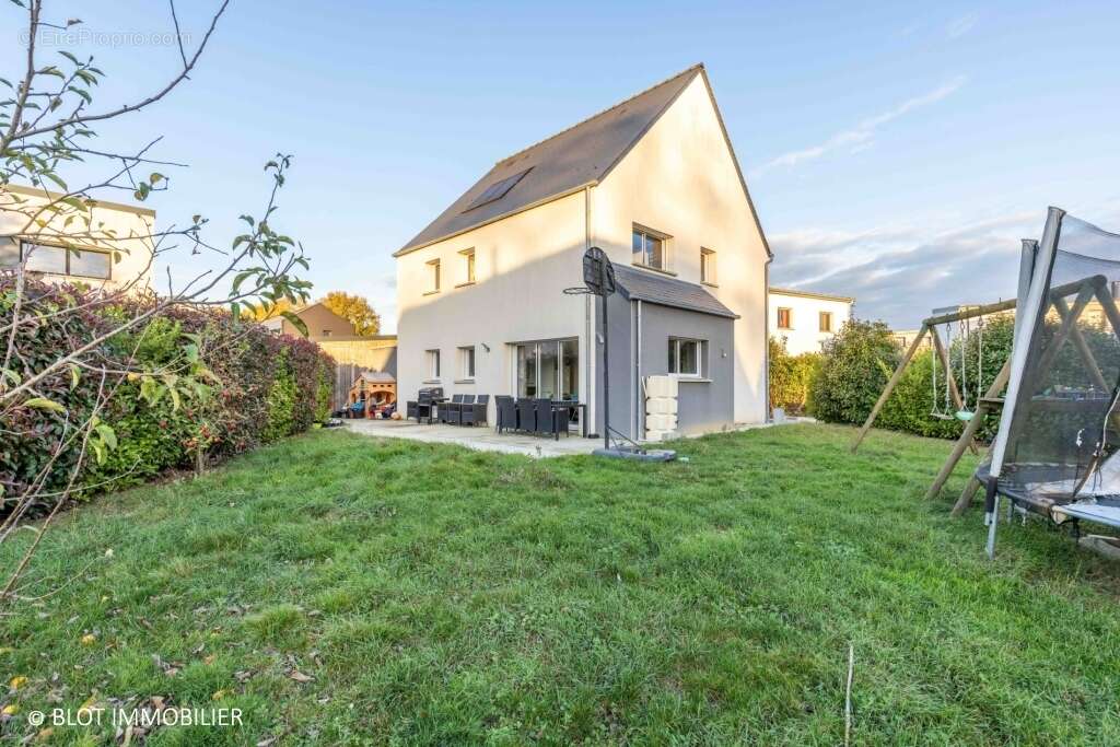 Maison à CHATEAUBOURG