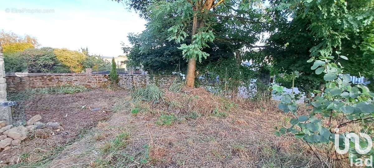 Photo 2 - Maison à LE TRONCHET