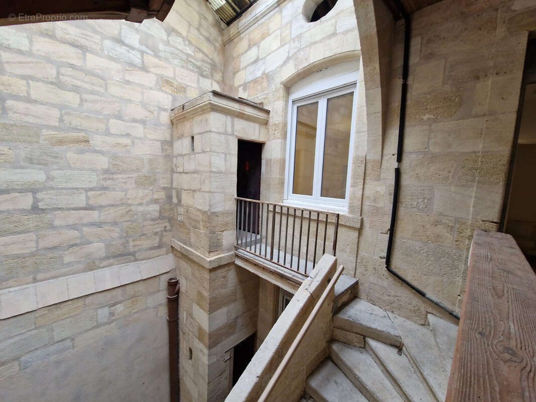Appartement à BORDEAUX