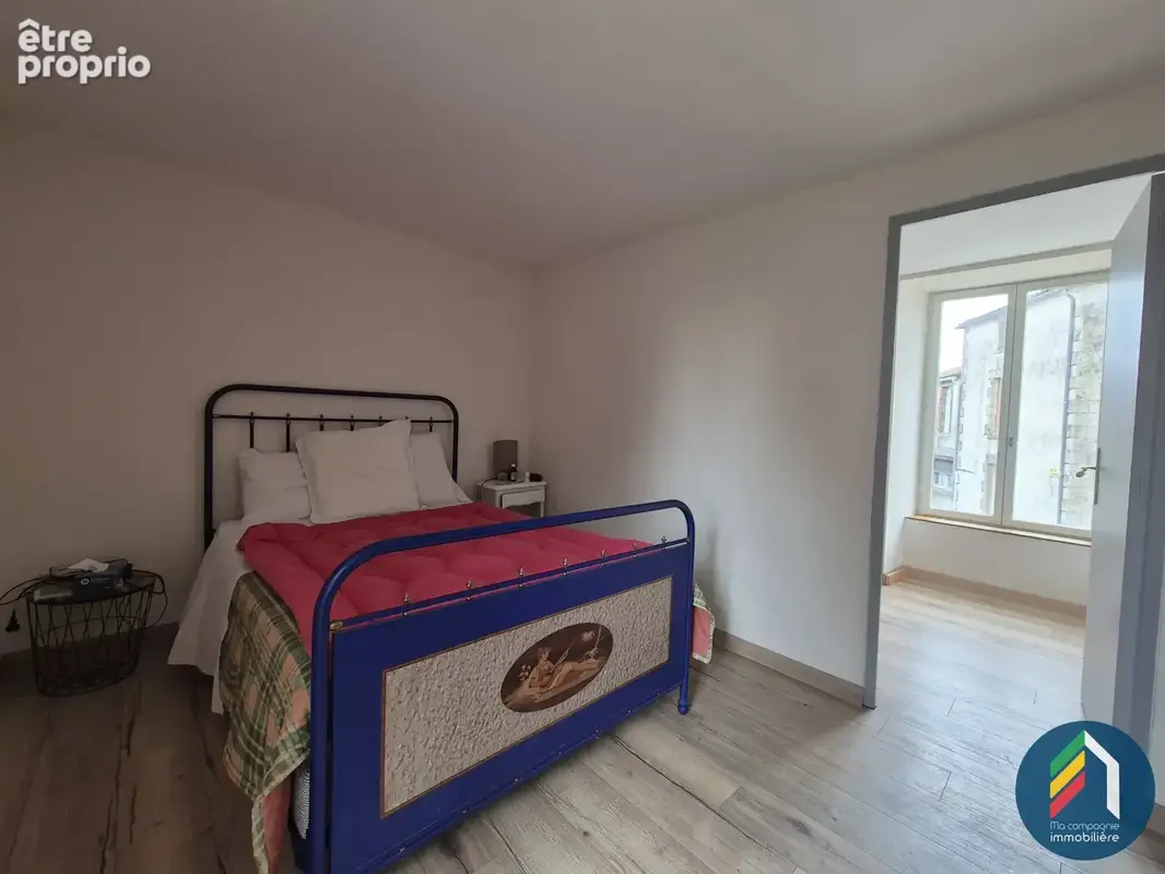 Maison de ville - Montournais - photo 9