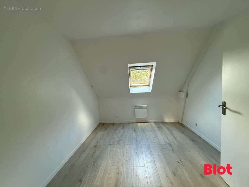 Maison à PLESSIX-BALISSON