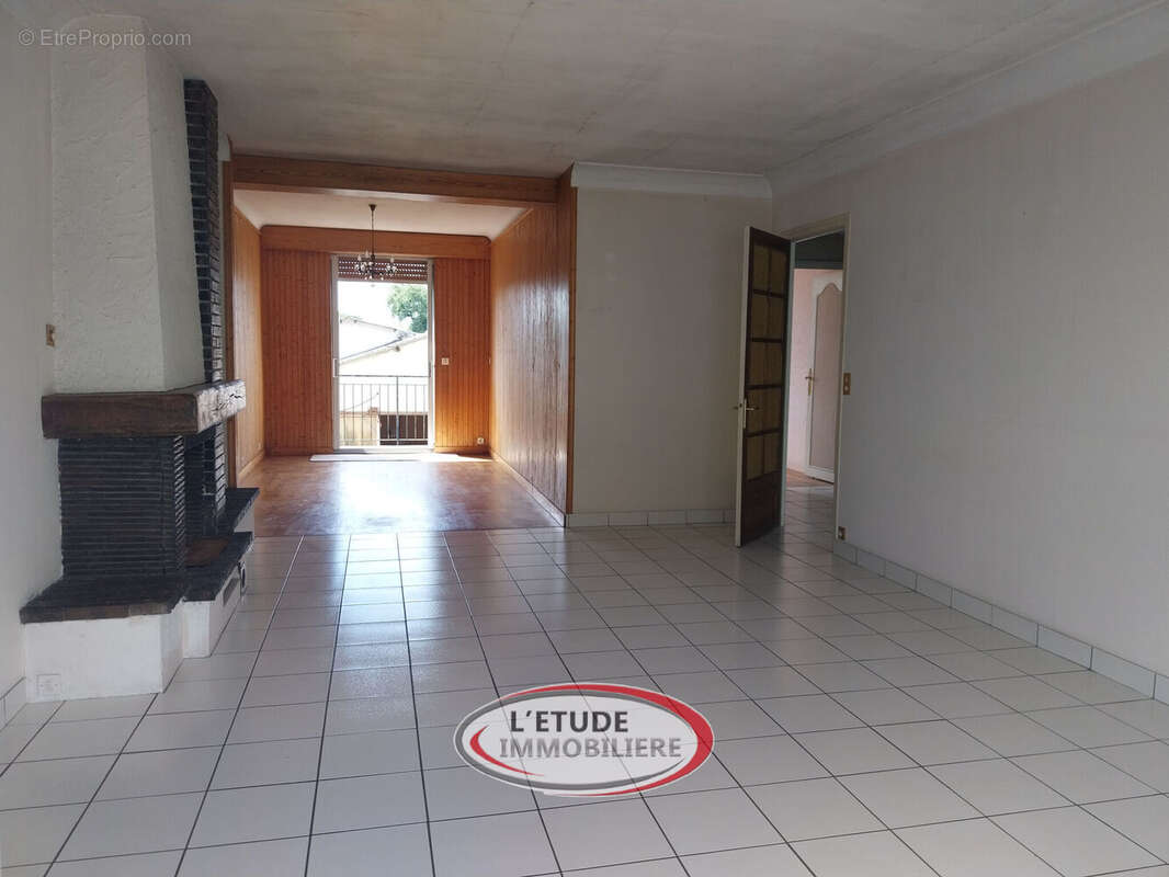 Maison 115 m² à Sainte-Pazanne  - photo 3