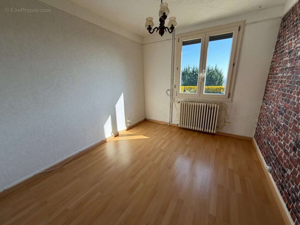 Maison à LE CREUSOT