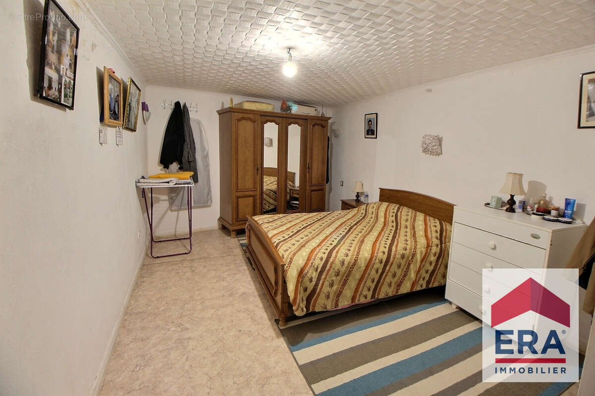 Maison à PONT-SAINT-ESPRIT