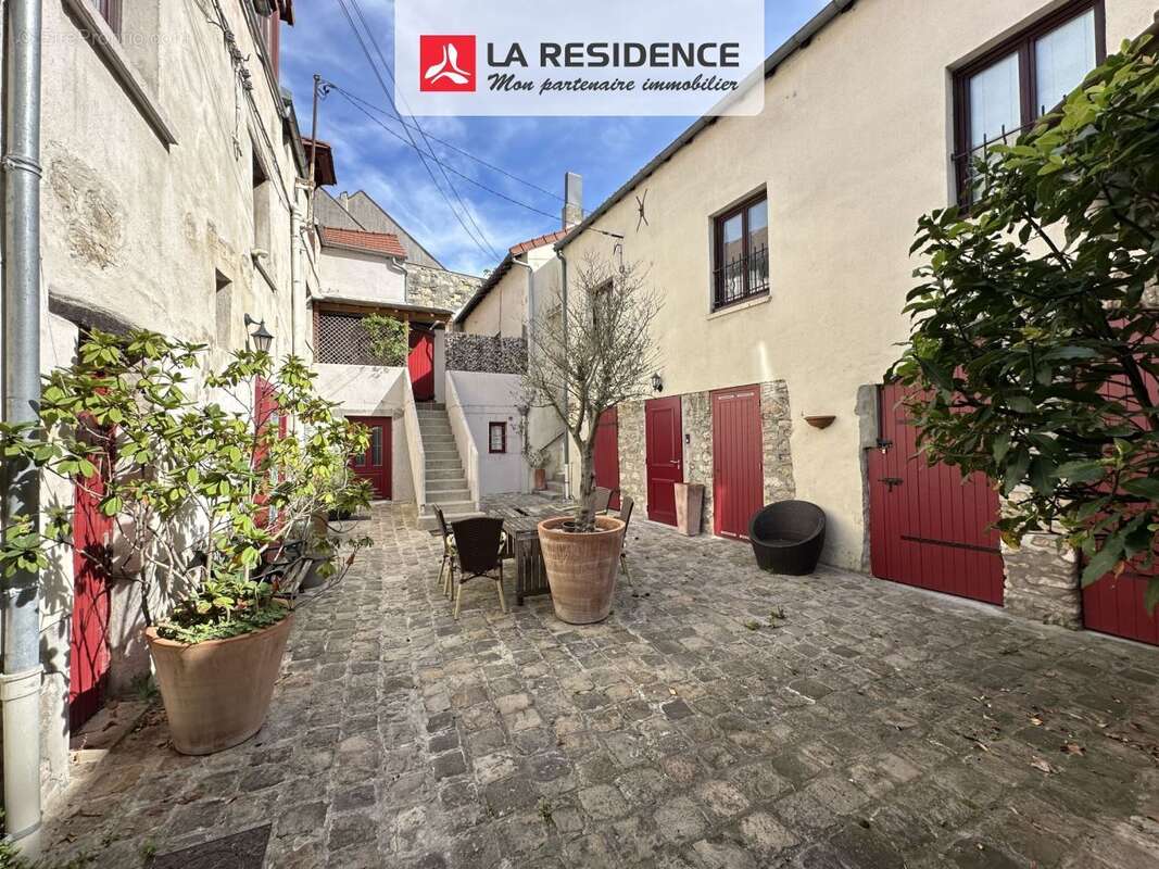 Appartement à BOUGIVAL