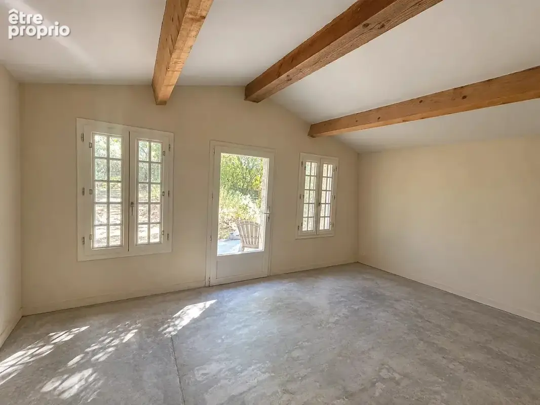 Maison 10 pièces 250 m² à vendre à Vallabrix (30700) - photo 5