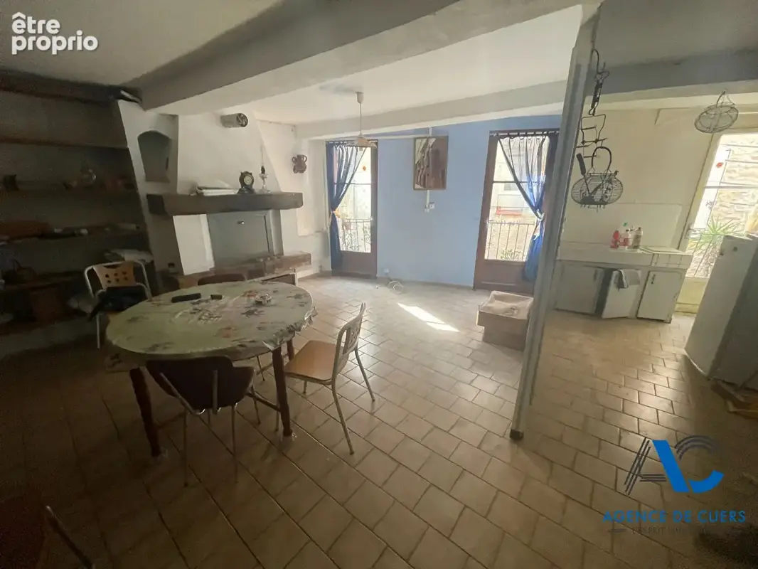Maison à CUERS