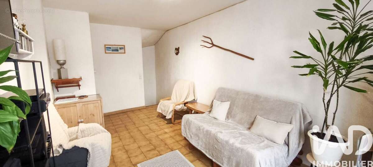 Photo 4 - Maison à POURRIERES