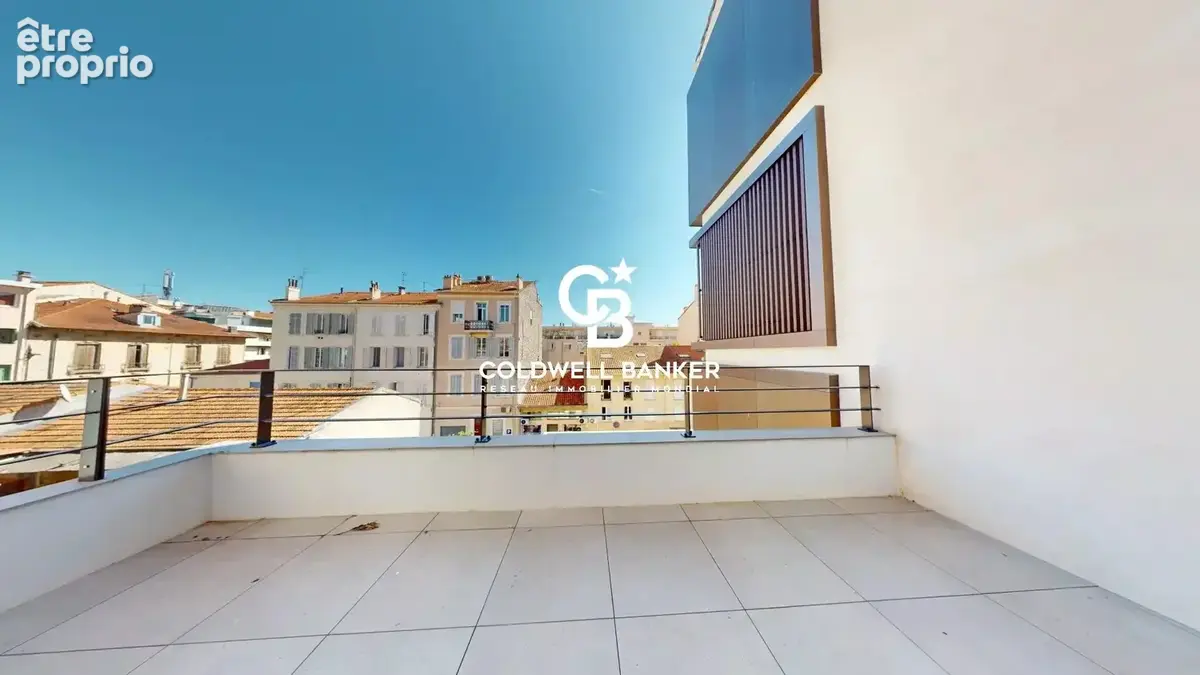 Cannes centre, Maison neuve aux prestations modernes et terrasses ensoleillées - photo 16