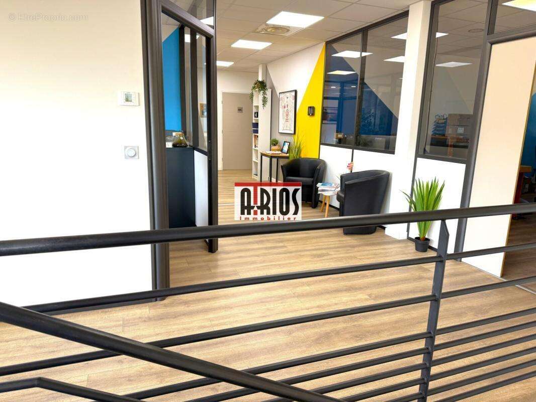 Commerce à LA FARLEDE