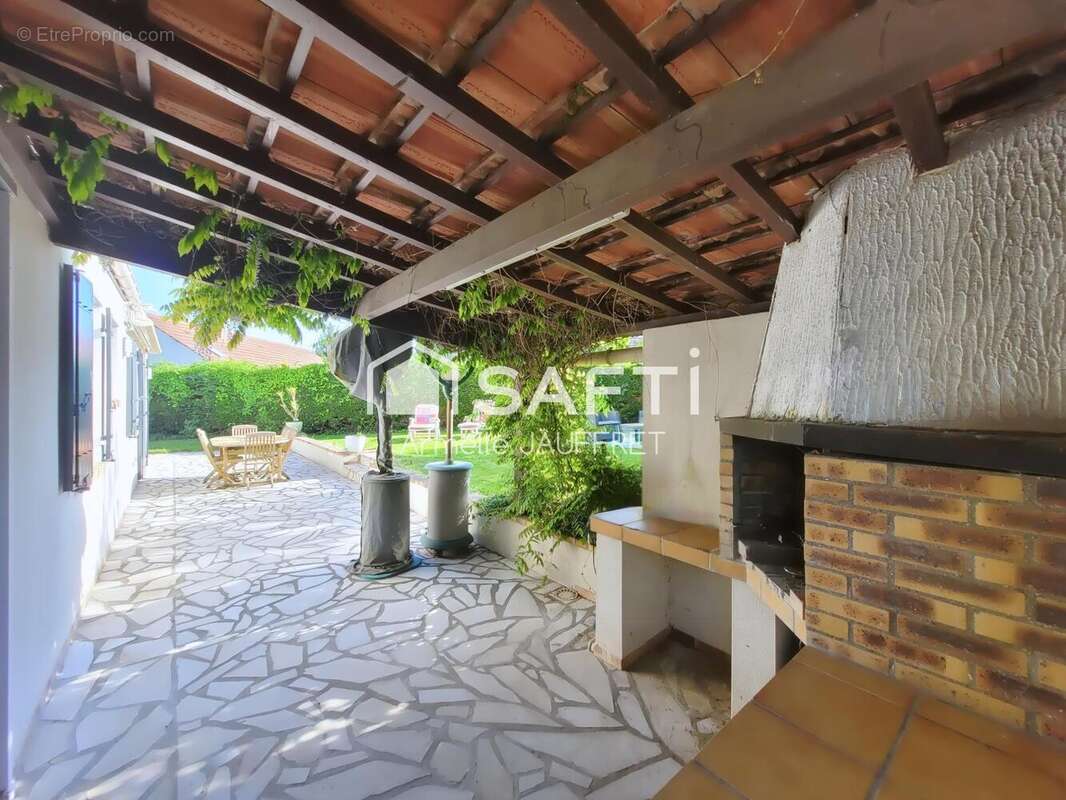Photo 2 - Maison à ATTAINVILLE
