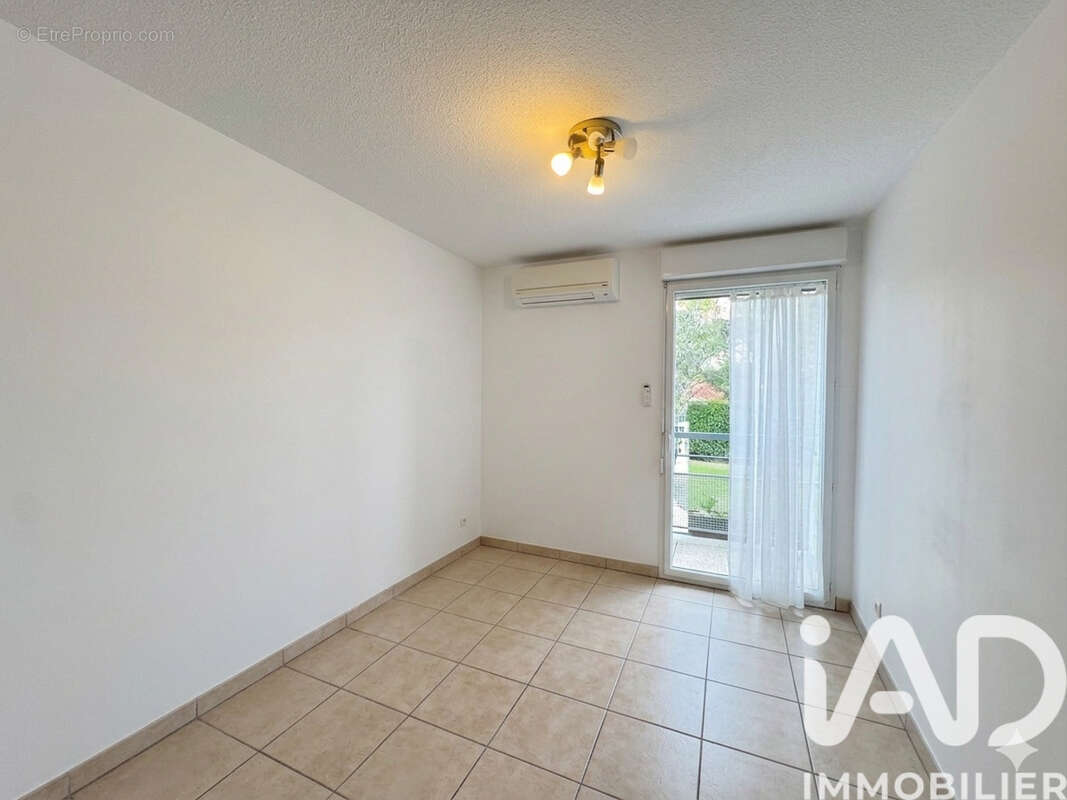 Photo 5 - Appartement à OULLINS