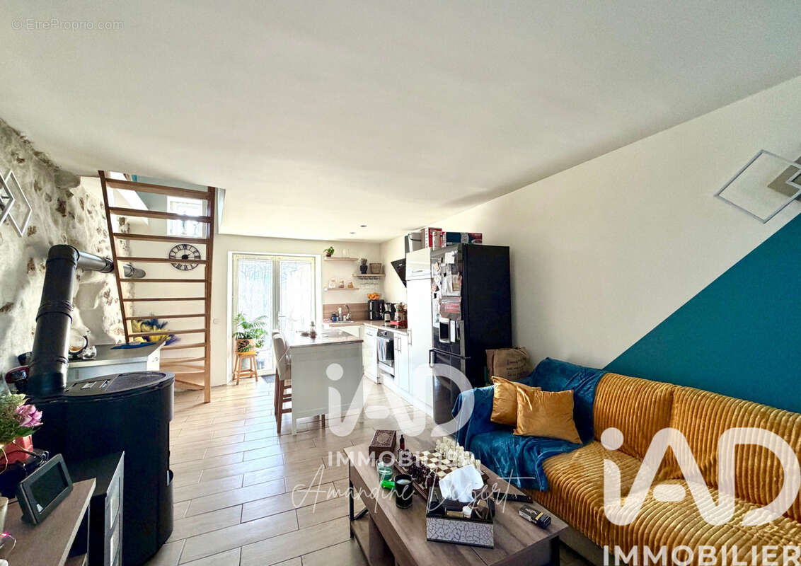 Photo 2 - Maison à VIELS-MAISONS