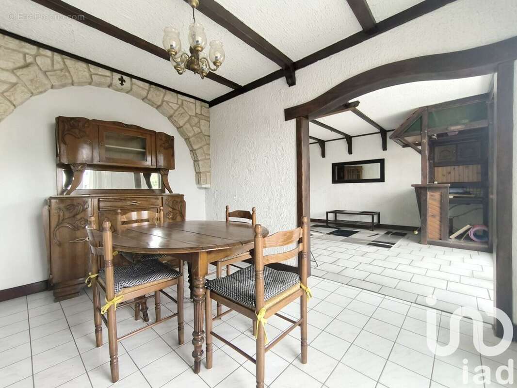 Photo 6 - Appartement à SAINT-FARGEAU-PONTHIERRY