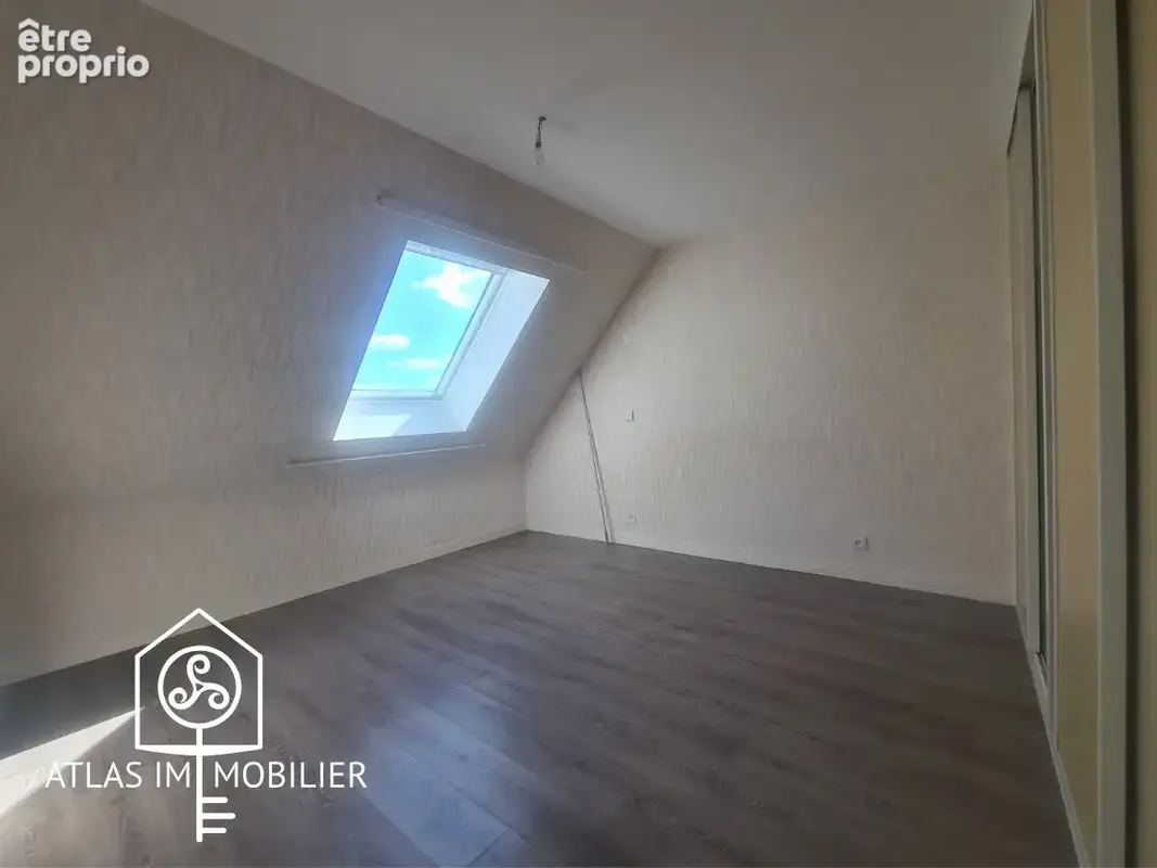 Maison 6 pièces 155 m² à vendre à Chartres-De-Bretagne (35131) - photo 8