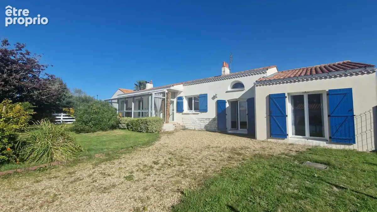 Maison à TALMONT-SAINT-HILAIRE