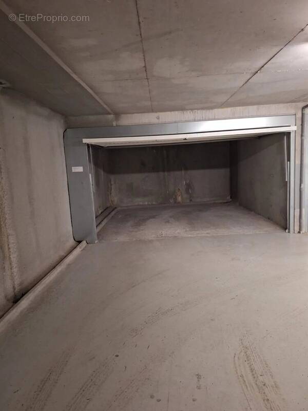 Parking à SAINTE-MAXIME