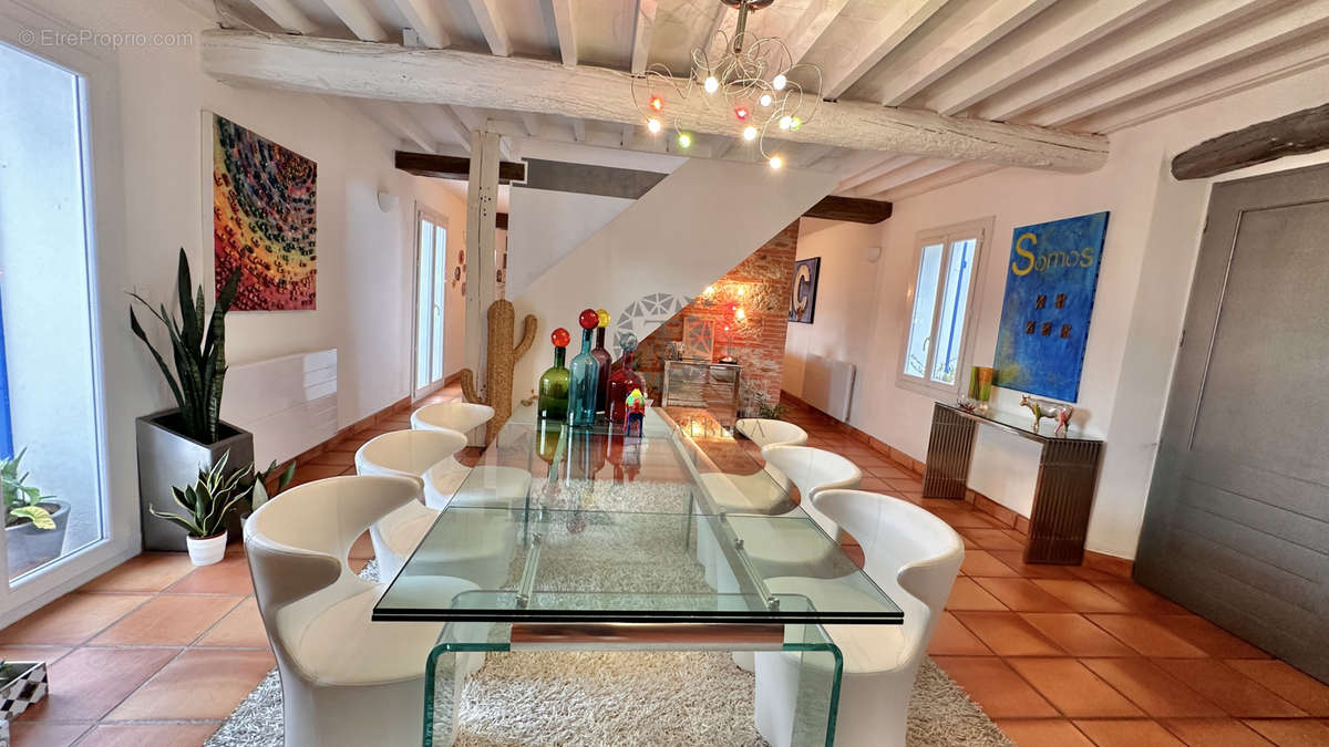 Maison à SAINT-GENIS-DES-FONTAINES