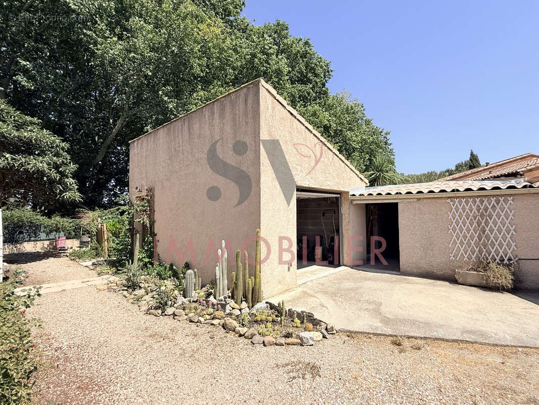 MIREPEISSET   Un cadre de vie privilégié au bord de la Cesse - photo 10