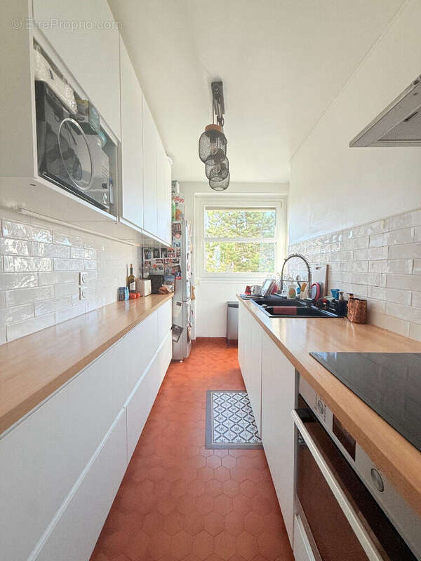 Appartement à SURESNES