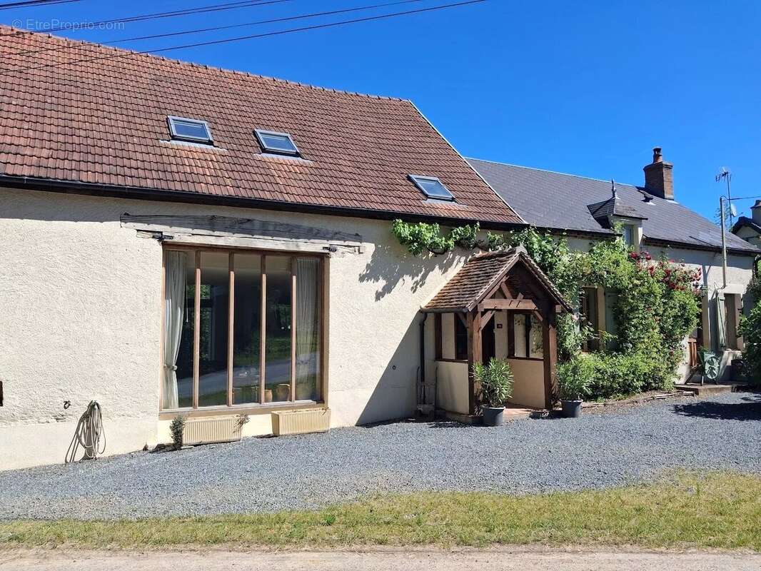 Maison à PREVERANGES