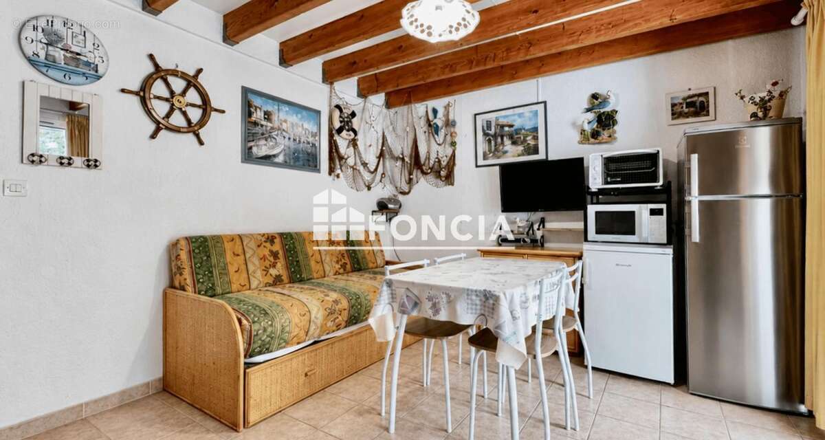 Pavillon T3 avec mezzanine, jardin privatif et piscine à proximité de la plage – Agde - photo 8