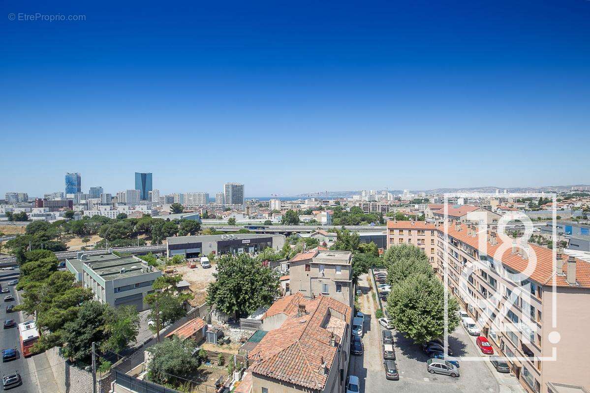 Appartement à MARSEILLE-14E