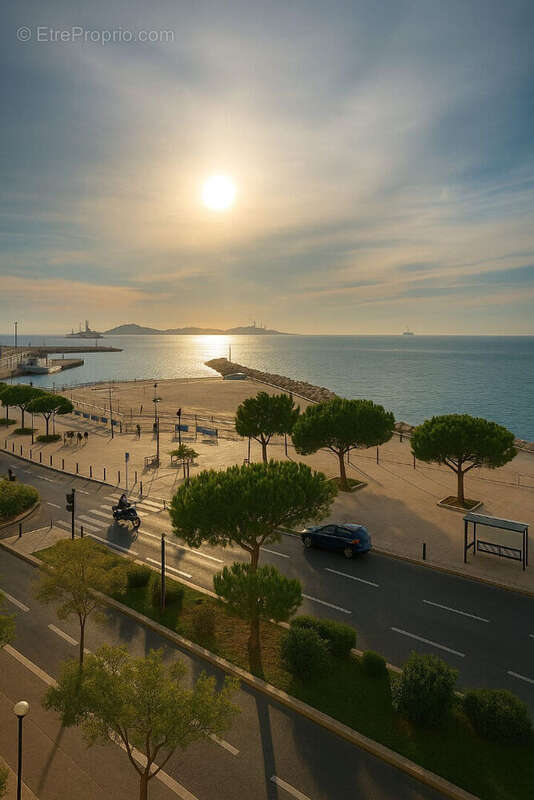 Appartement à MARSEILLE-2E