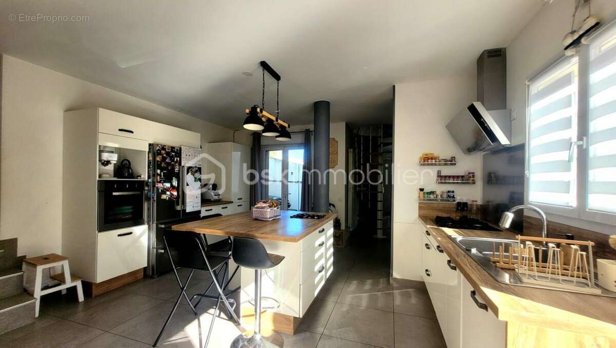 Maison à FRONTIGNAN