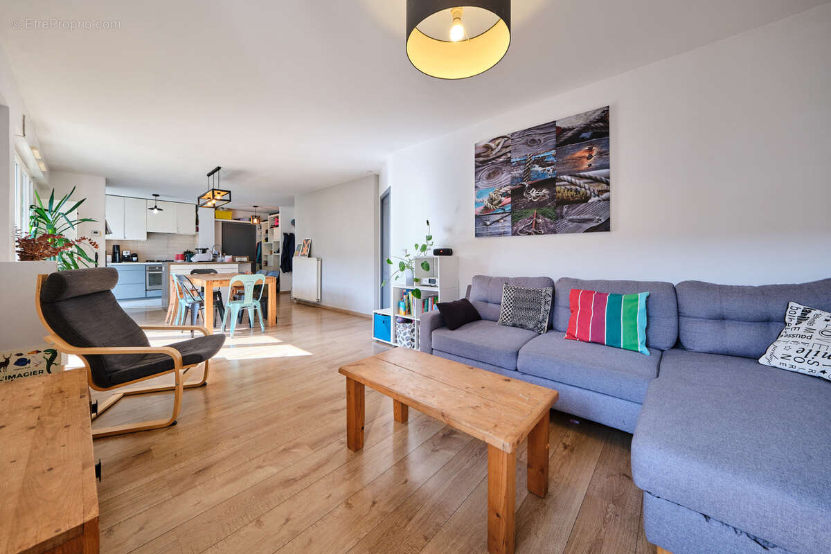 Appartement à MEYTHET