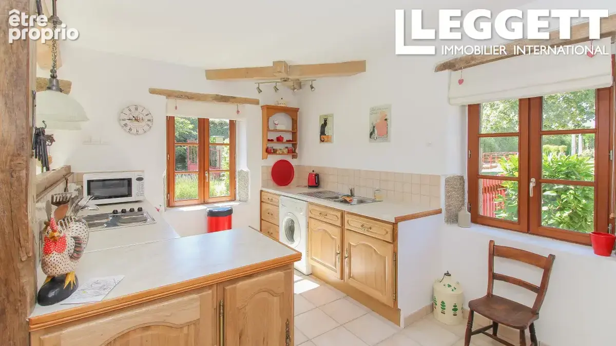Grange transformée en 2 belles maisons de 2 chambres + appartement 1 chambre, juste à l’extérieur de Gourgé - photo 2