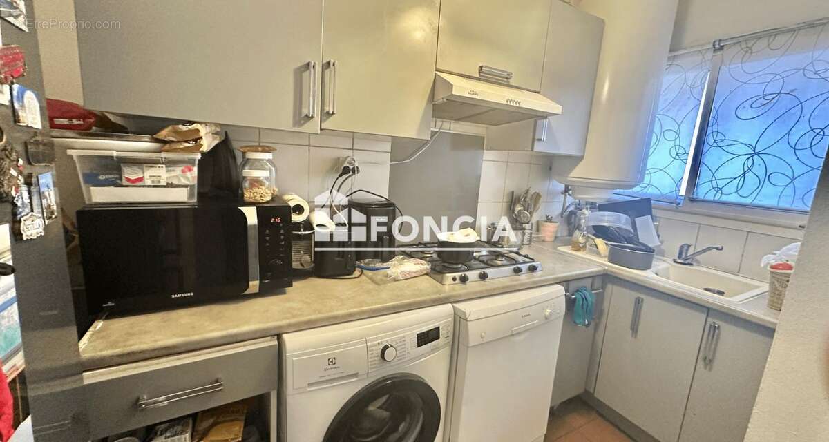 Appartement à MARSEILLE-9E