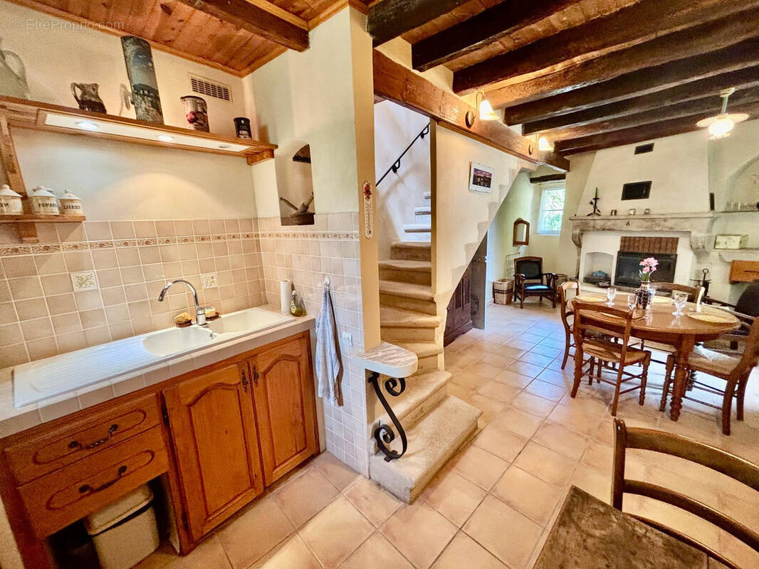 Maison à GRIGNAN