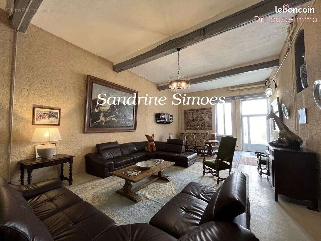 Maison à MONTMORILLON