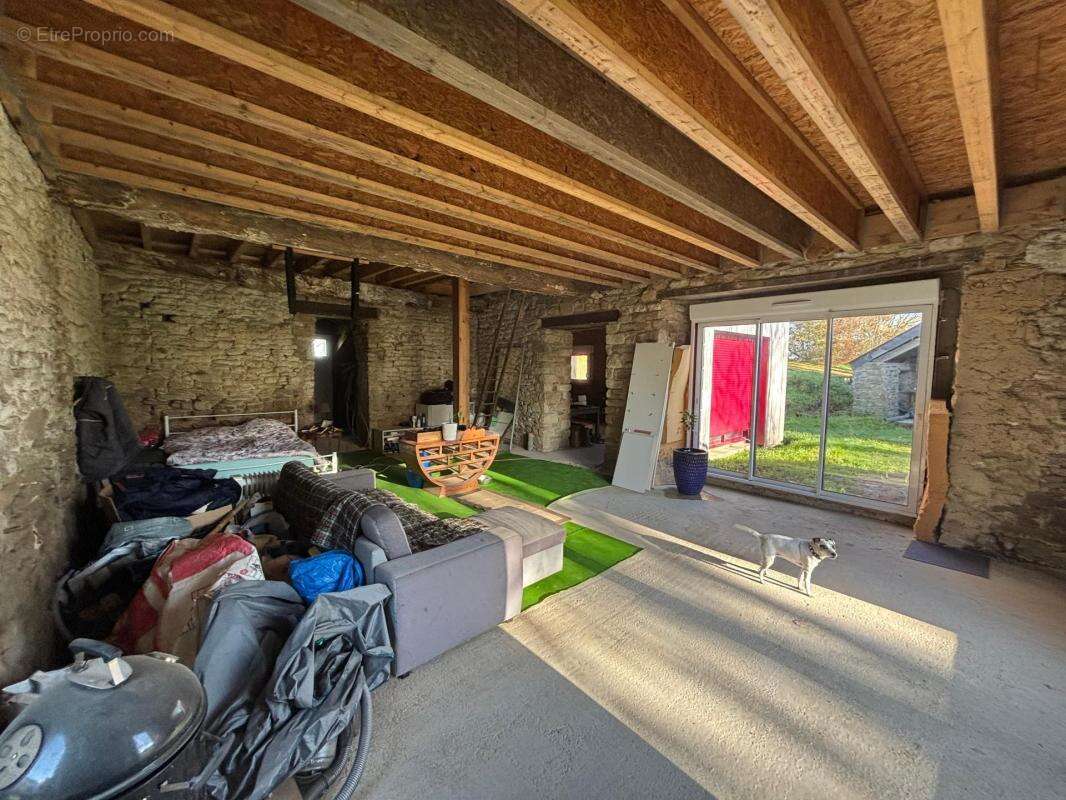 Maison à MALANSAC
