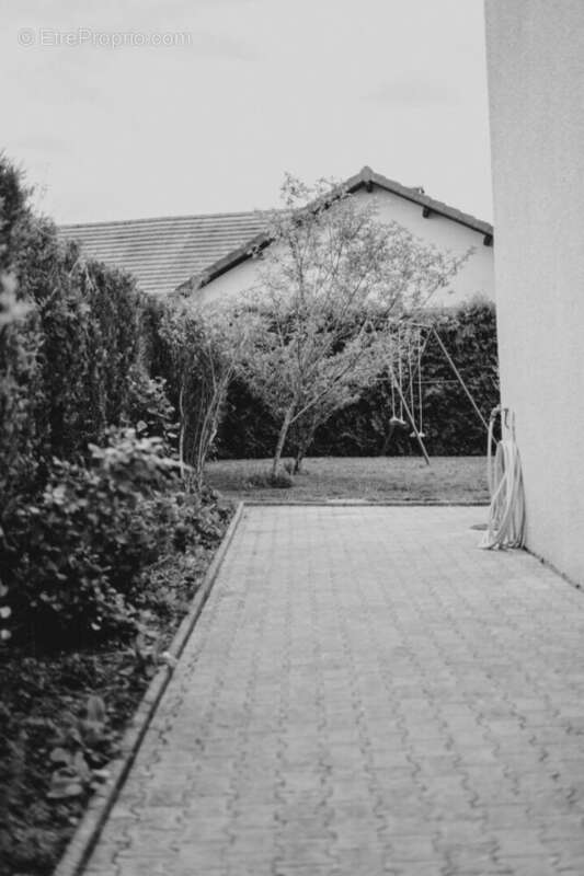 Maison à GRANDFONTAINE
