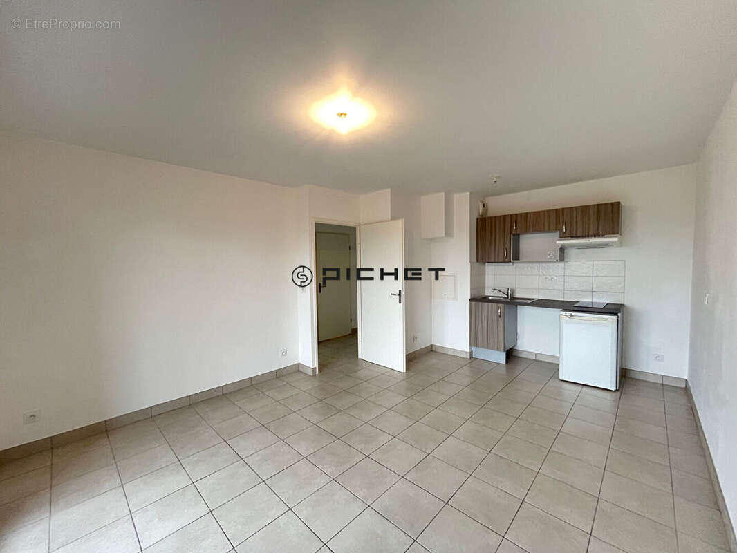 Appartement à LUCE