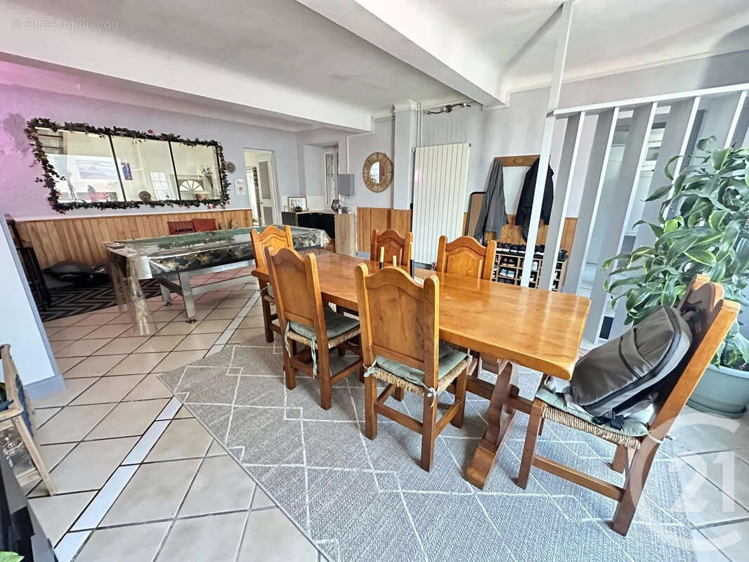 Maison à LAGOR