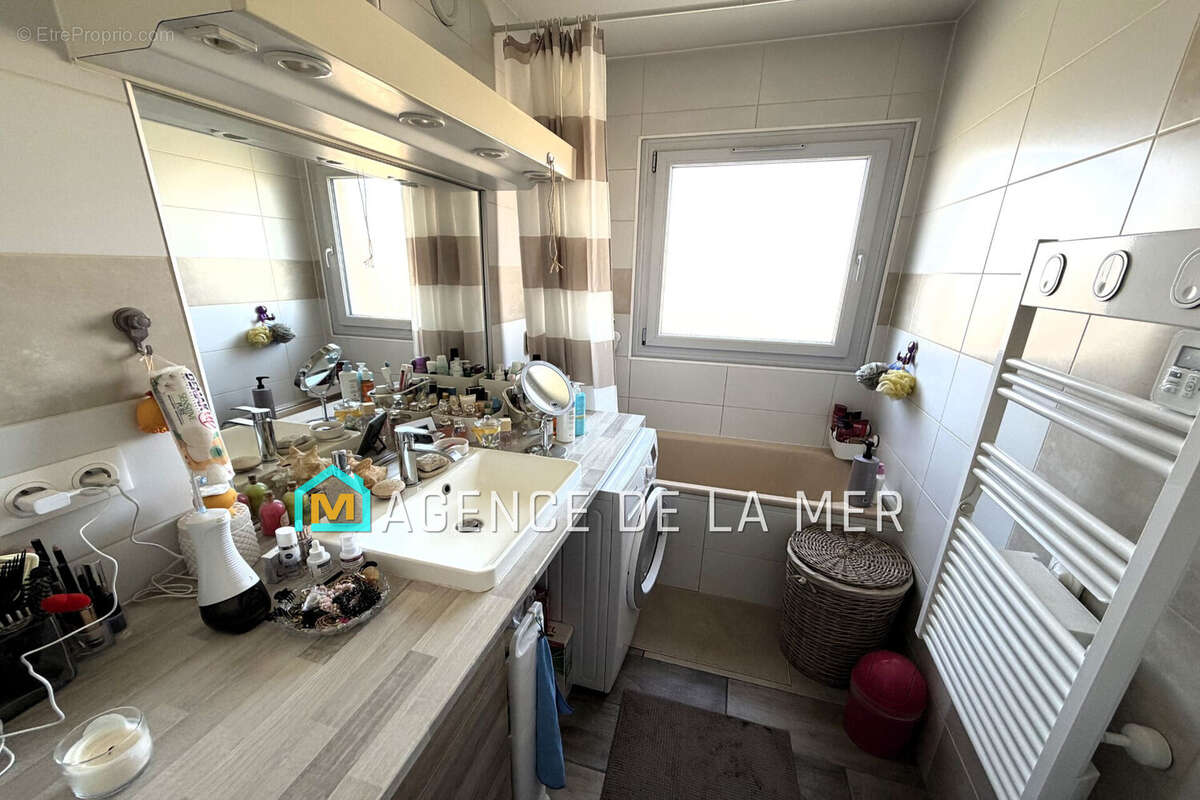 Appartement à MANDELIEU-LA-NAPOULE
