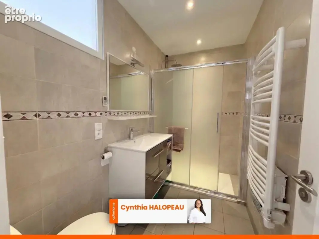Maison familiale de 161 m² avec piscine – Chauché - photo 11