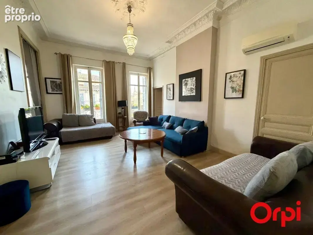 T4 de charme avec balcons et chambres de bonne – 128 m² – Saint-Charles / Le Chapitre (13001) - photo 5