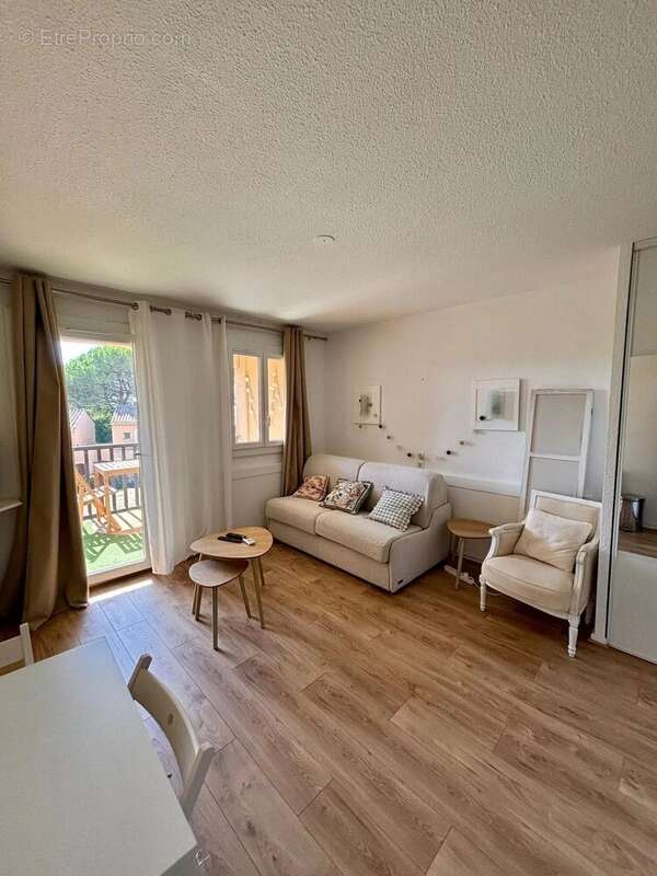 Appartement à SAINT-RAPHAEL