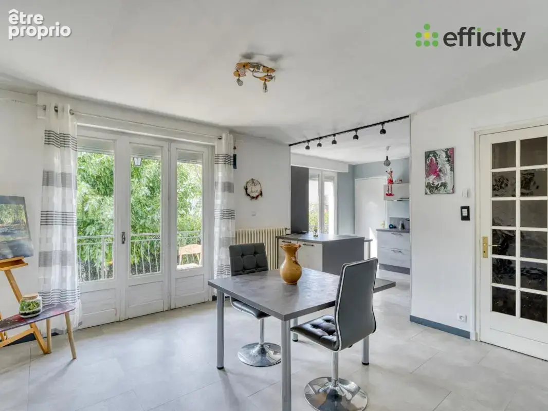 Maison 10 pièces 224 m² à vendre à Saint-Romain-De-Jalionas (38460) - photo 8