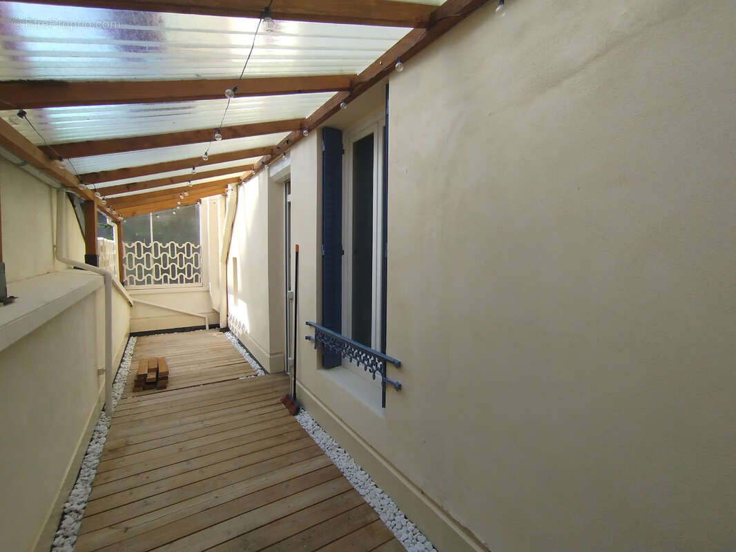 Vichy, appartement t3 avec terrasses - photo 12