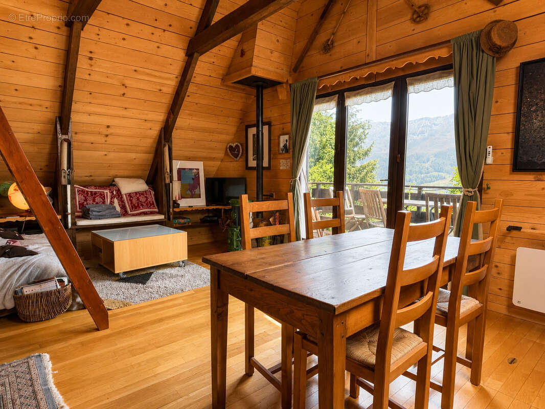 Maison à LANS-EN-VERCORS