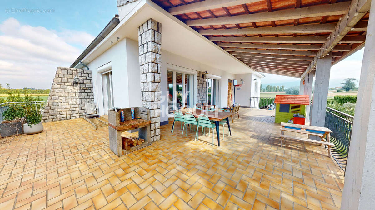 Maison à BEAUMONT-LES-VALENCE