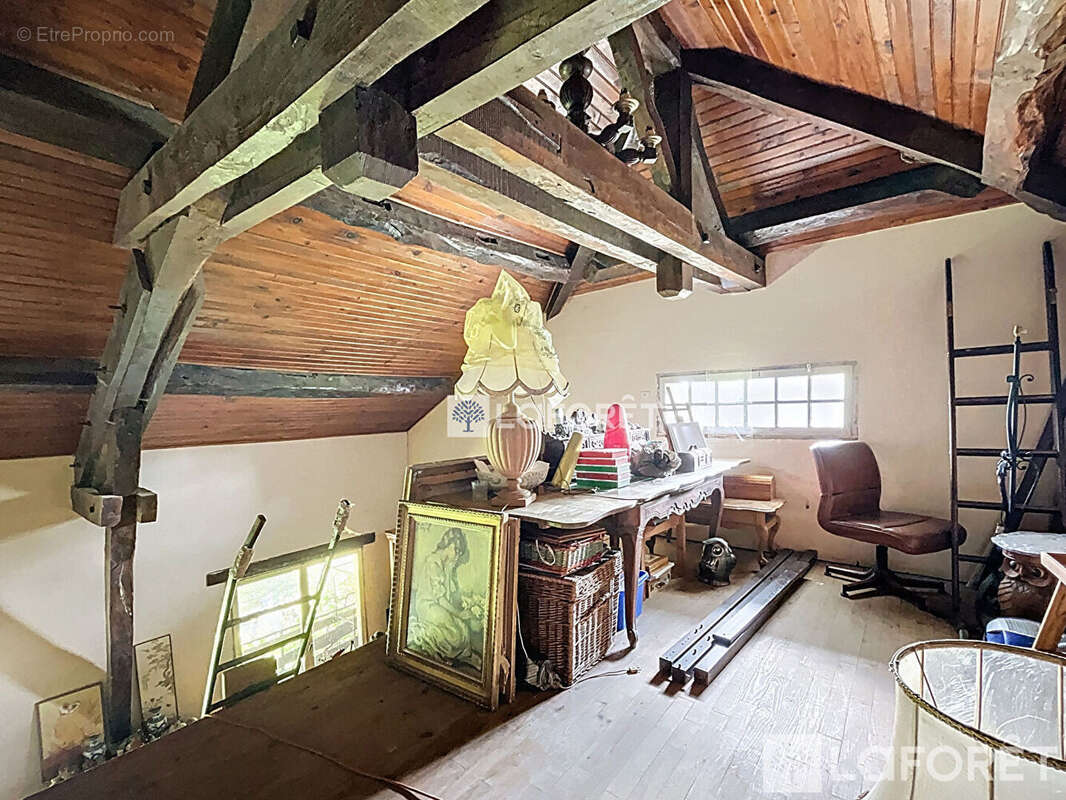 Maison à SAINTE-ANNE-SUR-GERVONDE