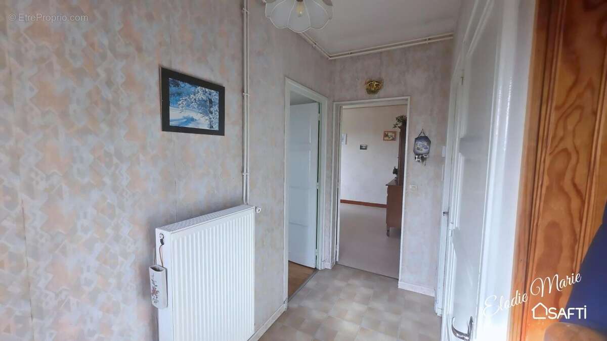 Photo 2 - Maison à MONDEVILLE