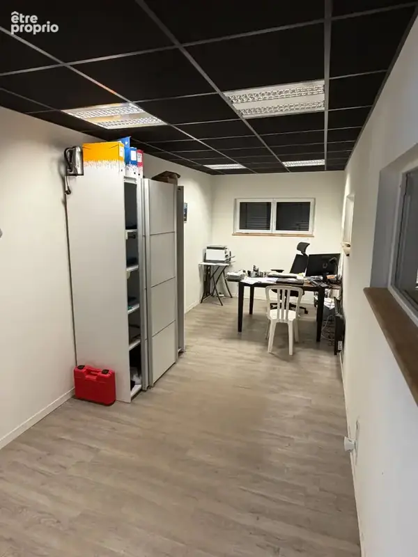 A VENDRE - Local d'activité Saint Junien 370 m² - Proche autoroute - photo 3