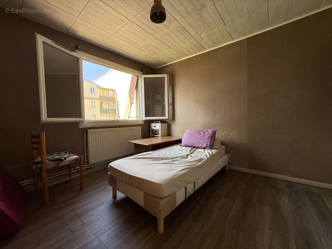 Maison à LE BLANC-MESNIL